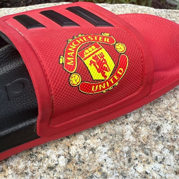Adidas Men's Adilette TND Slides Manchester United Red / Black GZ5940 Size 6 - Picture 5 of 7